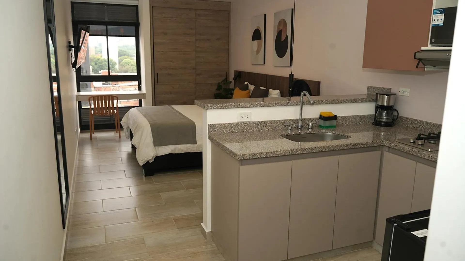 Hotel Molinos Plaza Medellin Apartment