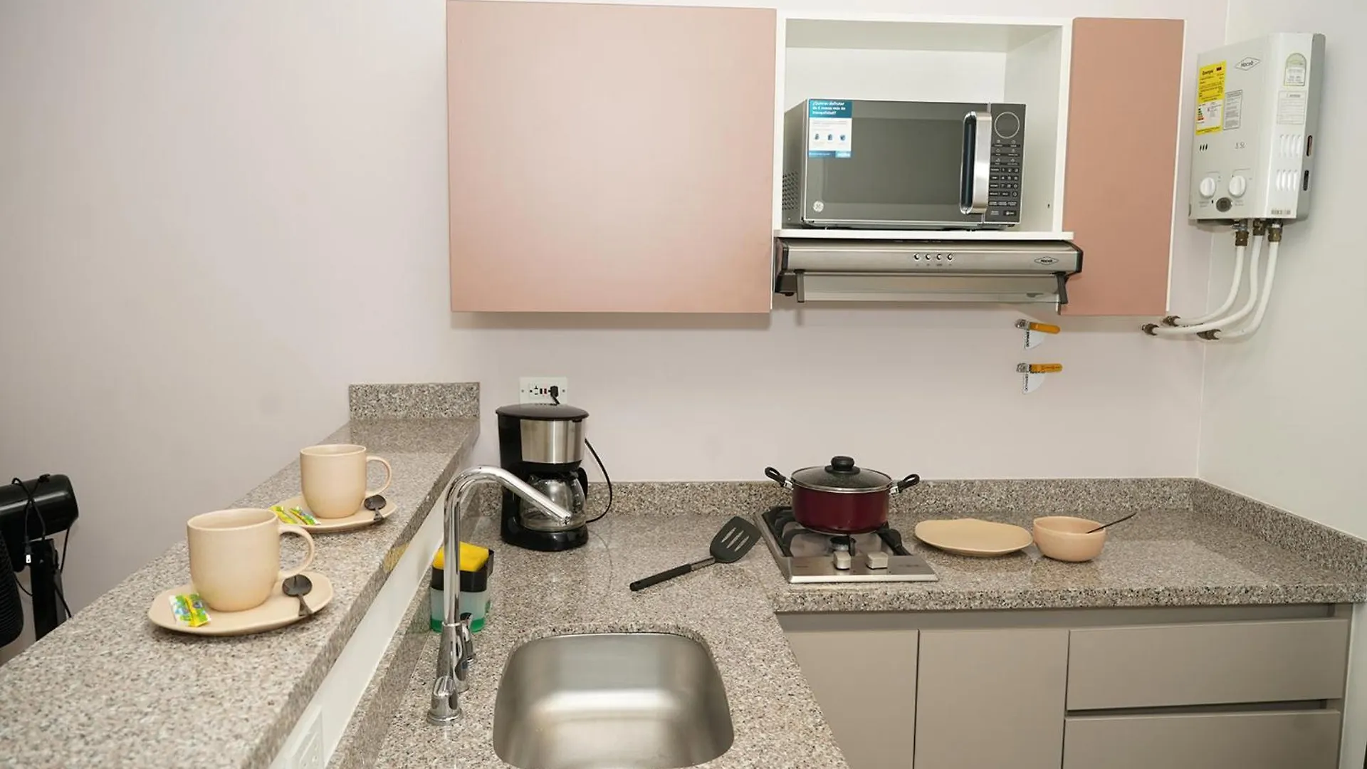 Apartment Hotel Molinos Plaza Medellin