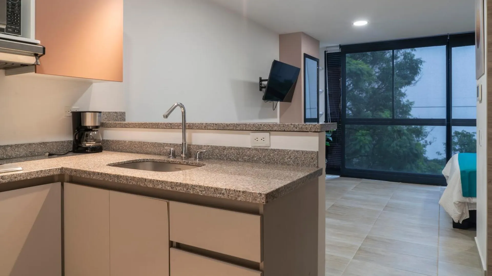 Hotel Molinos Plaza Medellin Apartment