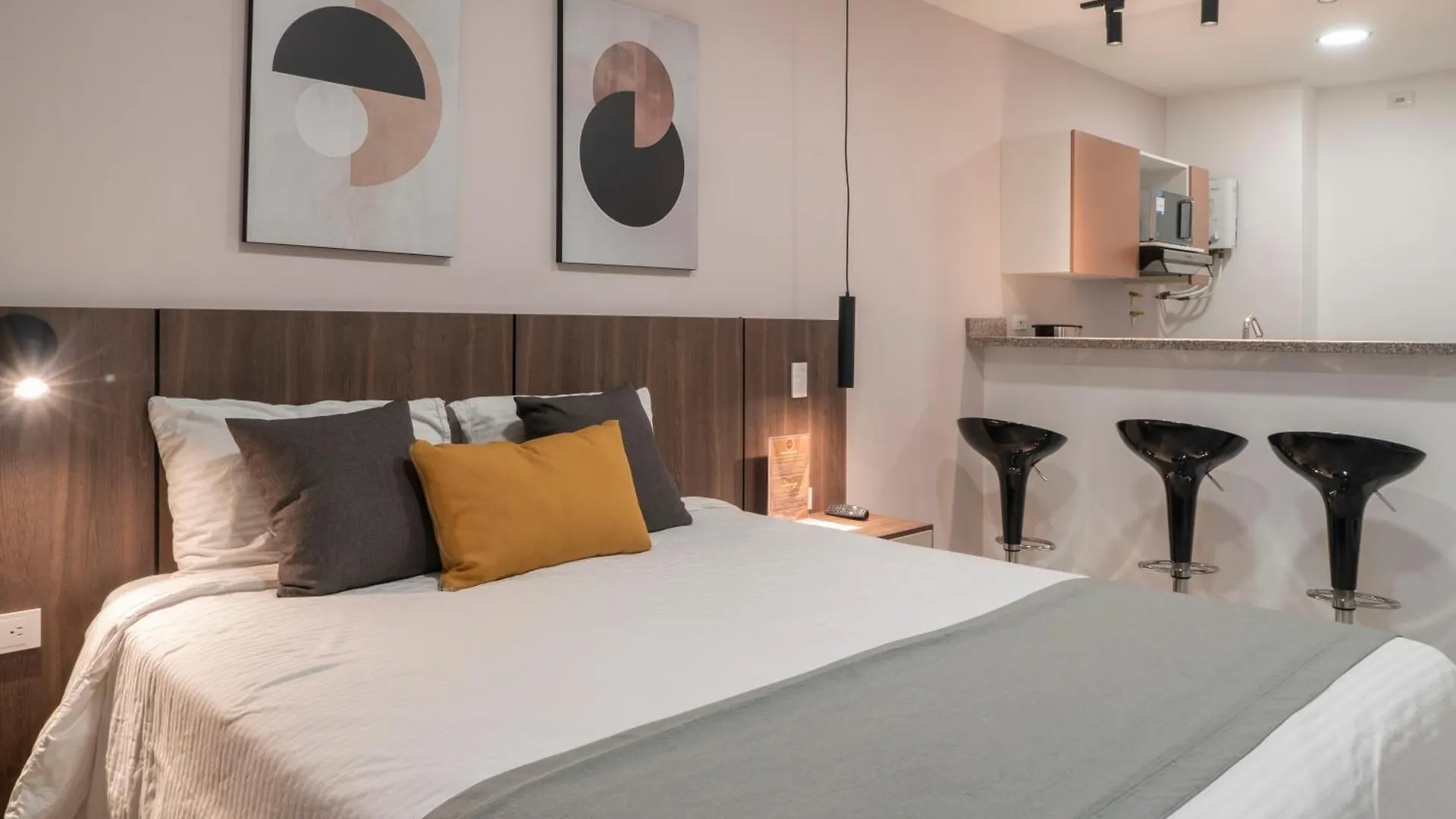 Apartment Hotel Molinos Plaza Medellin