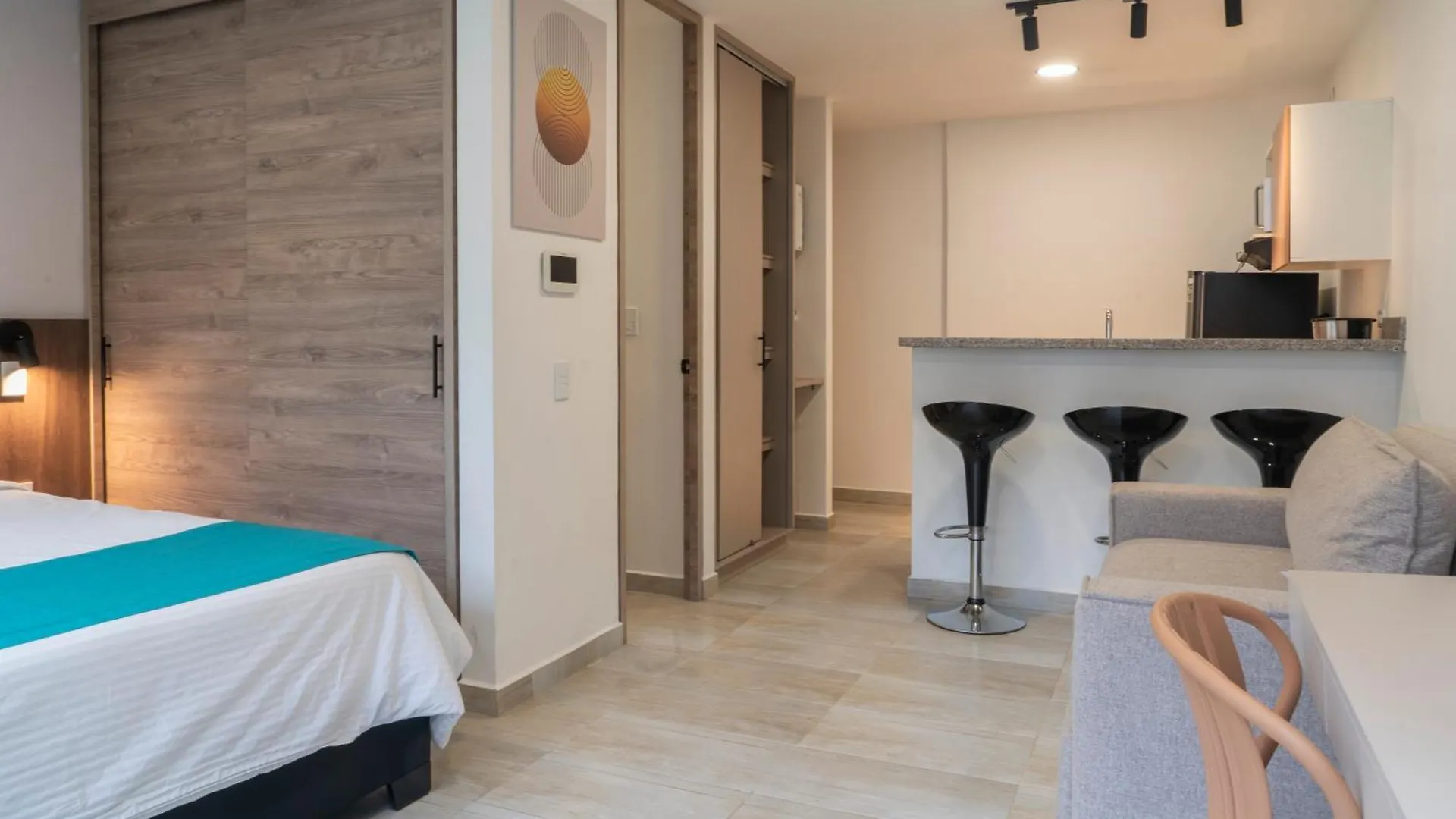 Hotel Molinos Plaza Medellin 0*,