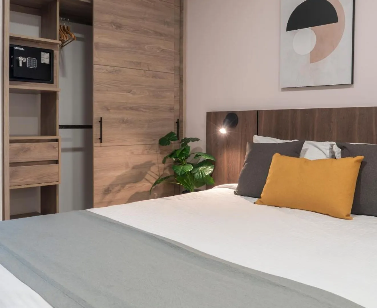 Apartment Hotel Molinos Plaza Medellin