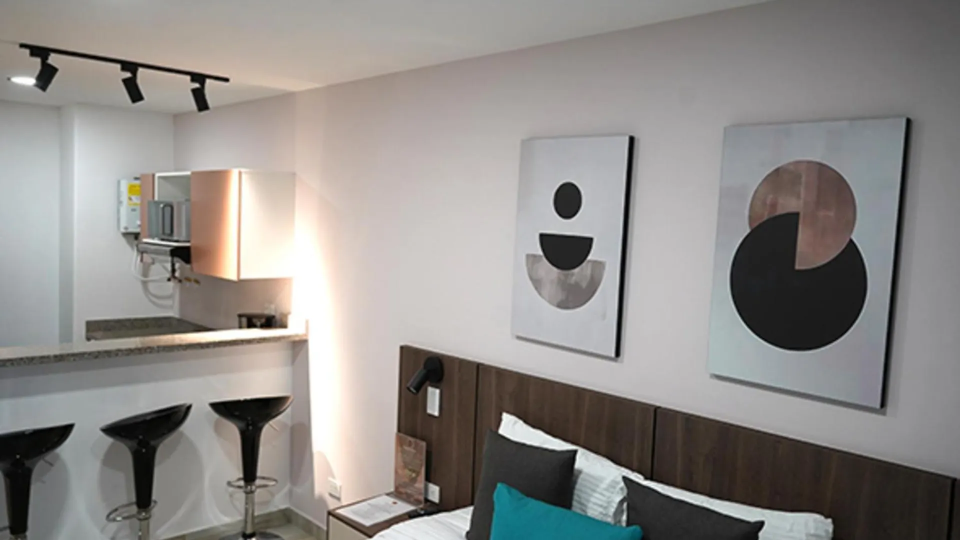 Hotel Molinos Plaza Medellin 0*,  Colombia